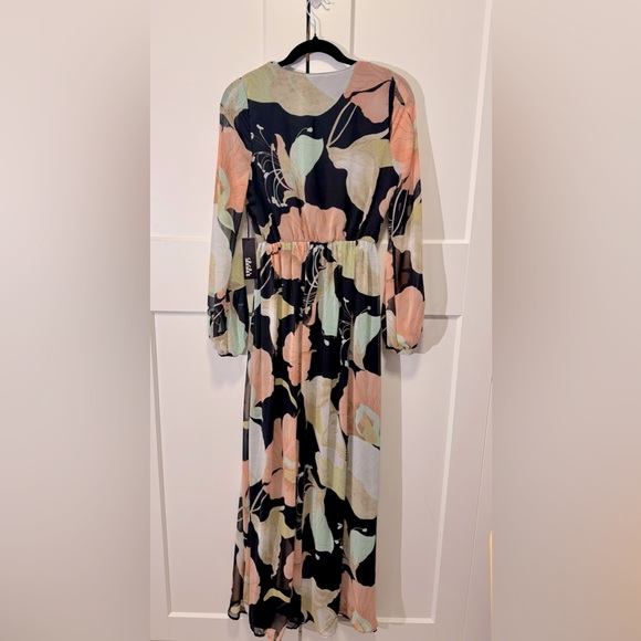 Maxi Dress, Lulu*s, Gorgeous Floral, Side Slit, NEW, Size M, Party, Blac, Pink - Picture 2 of 3
